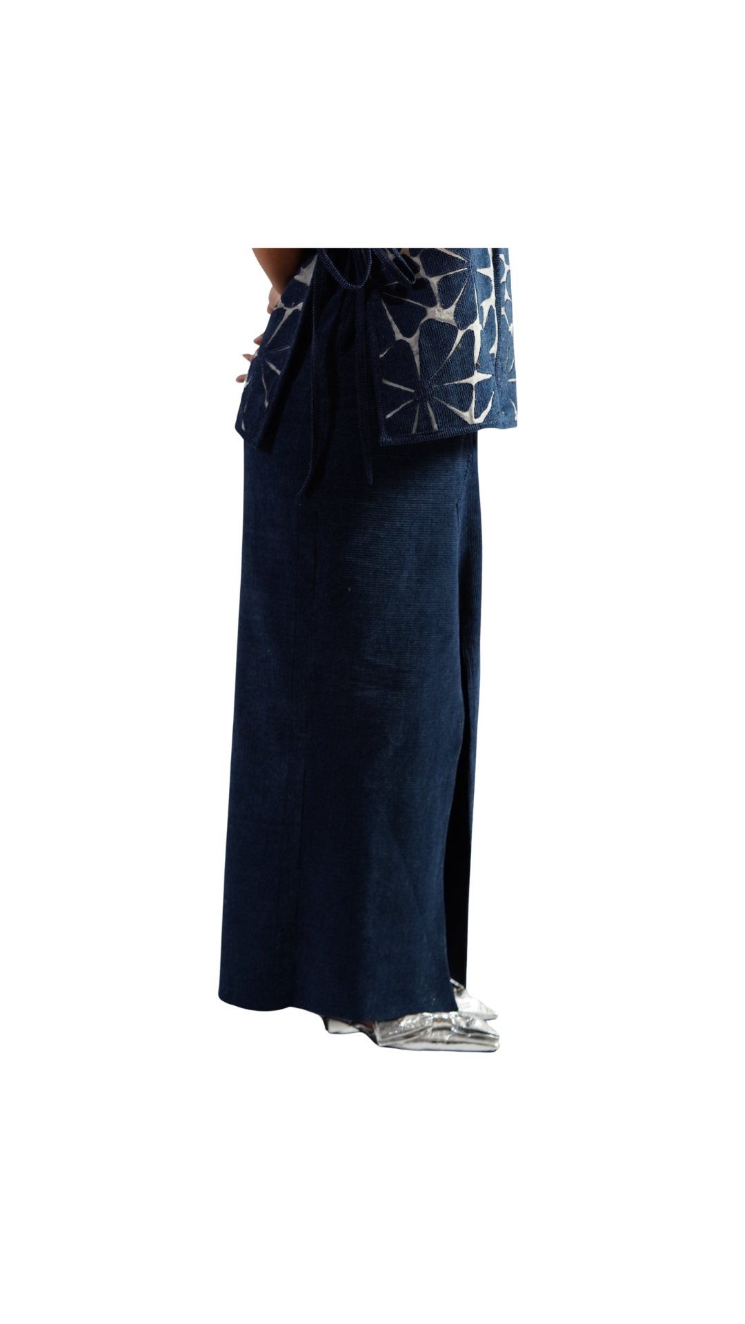 DENIM SURFACE TOP WITH SLIT SKIRT