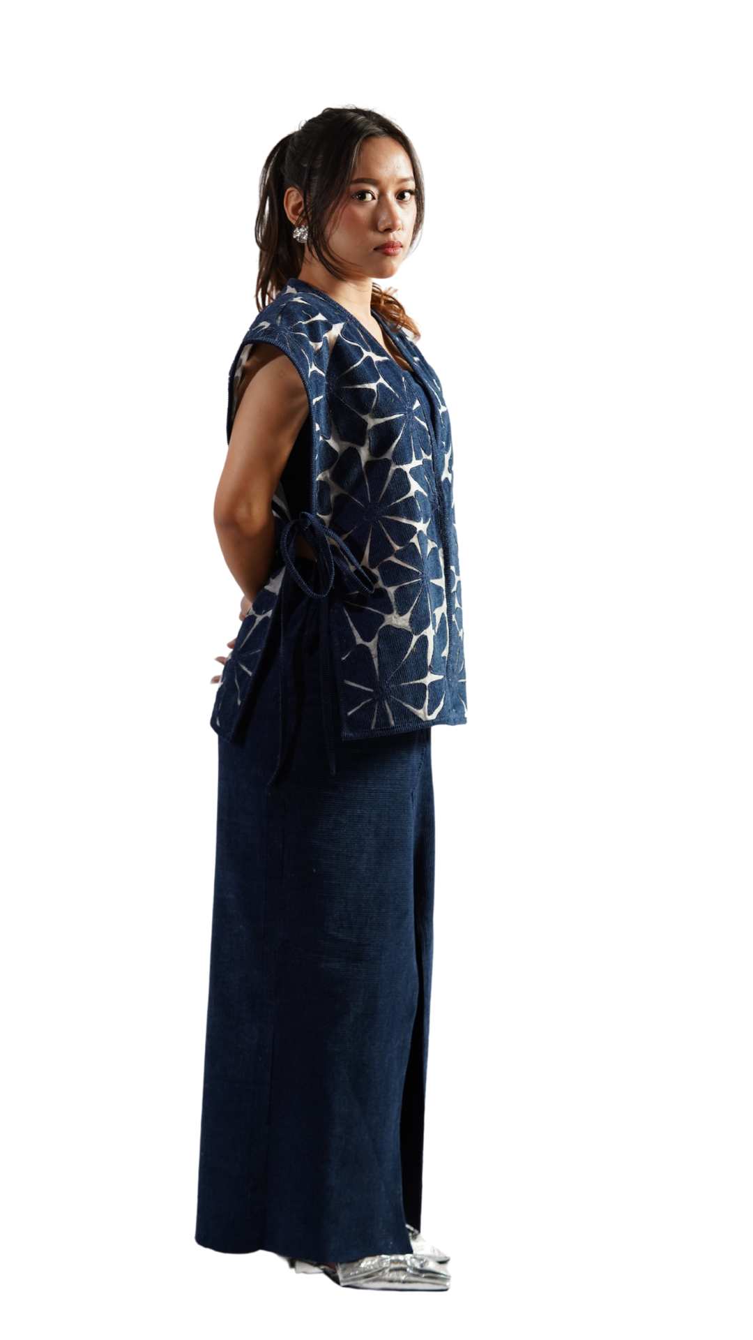 DENIM SURFACE TOP WITH SLIT SKIRT